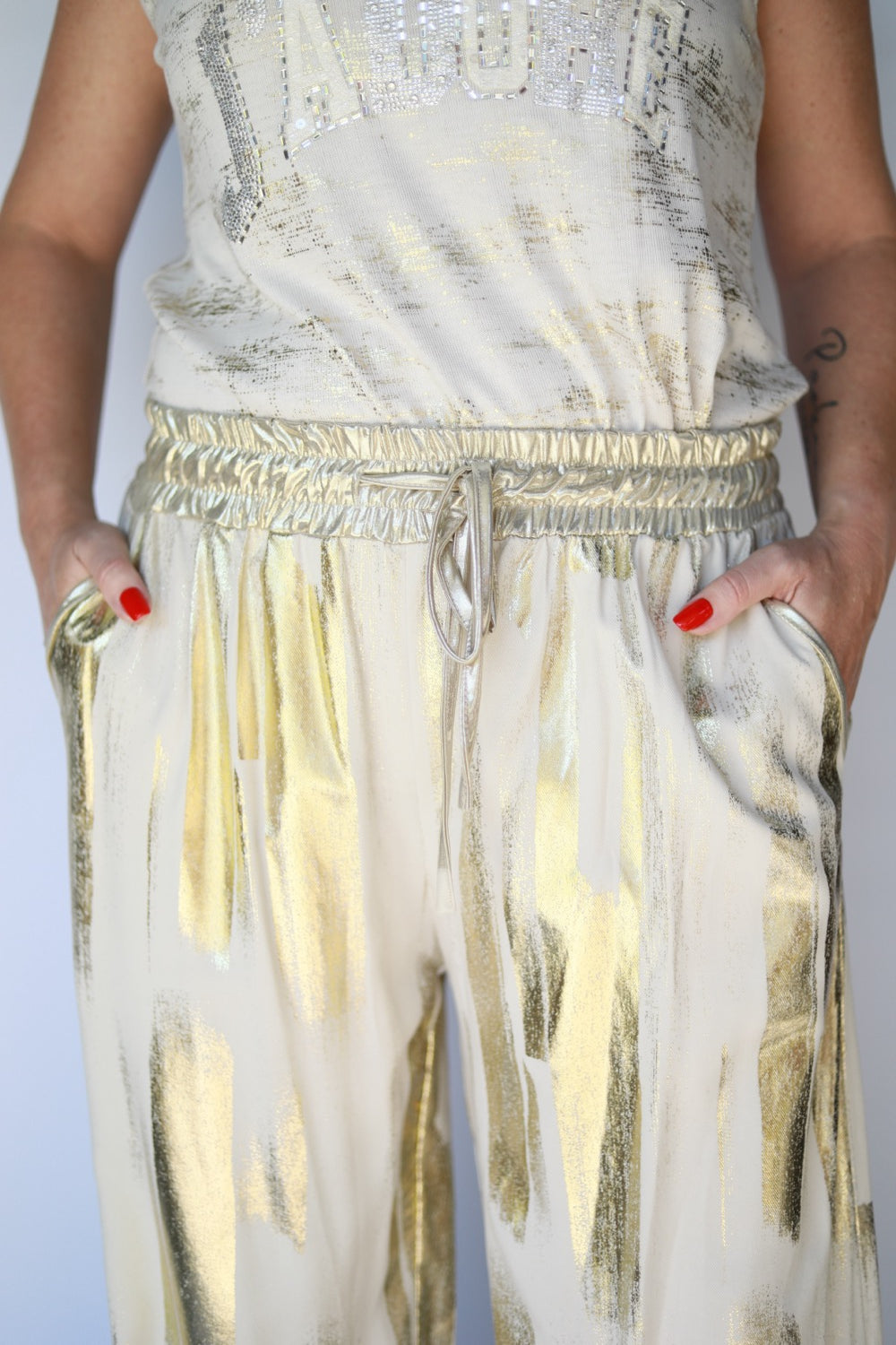 Jilian gold pants