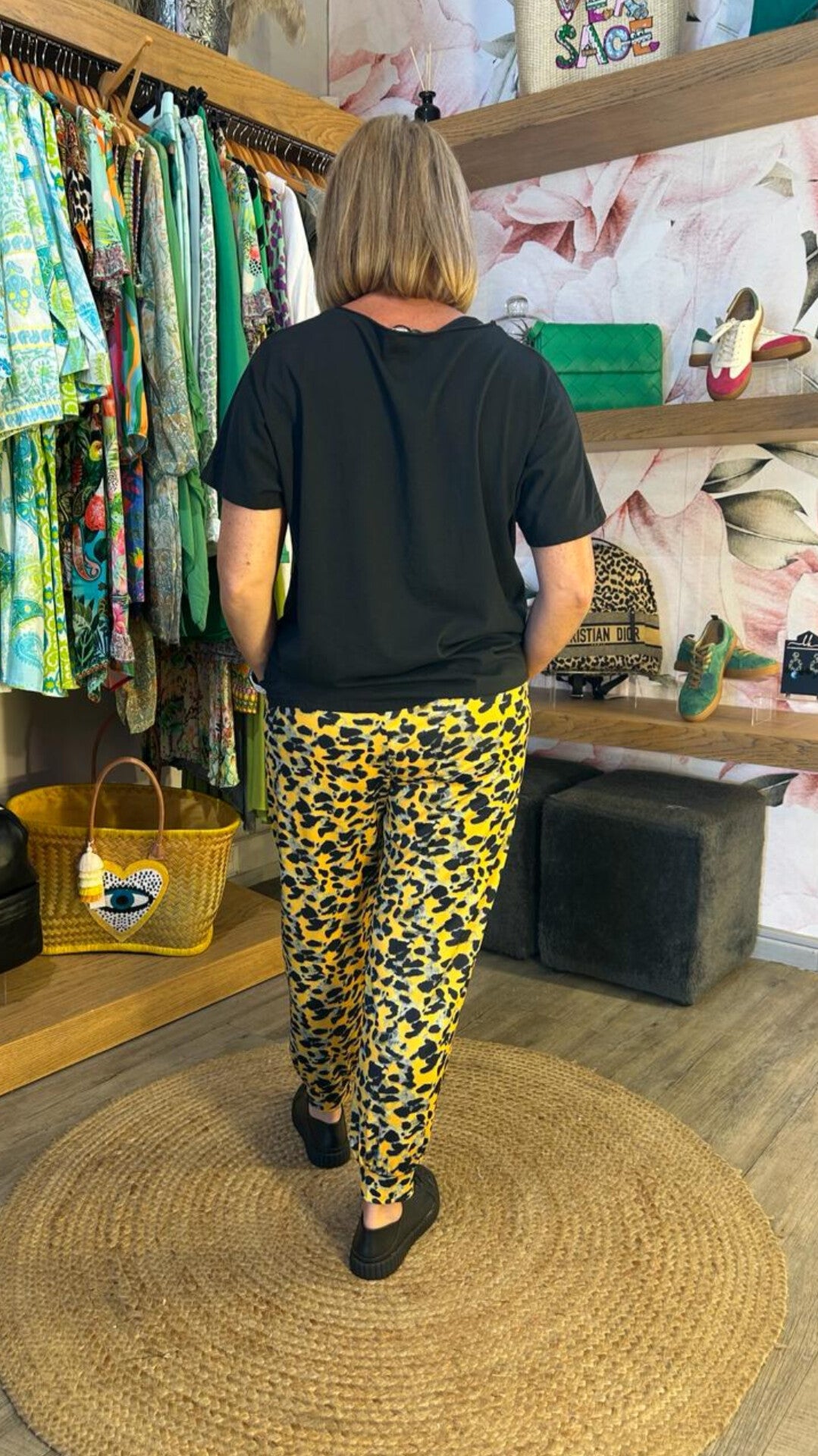 Pixel jogger- black+yellow