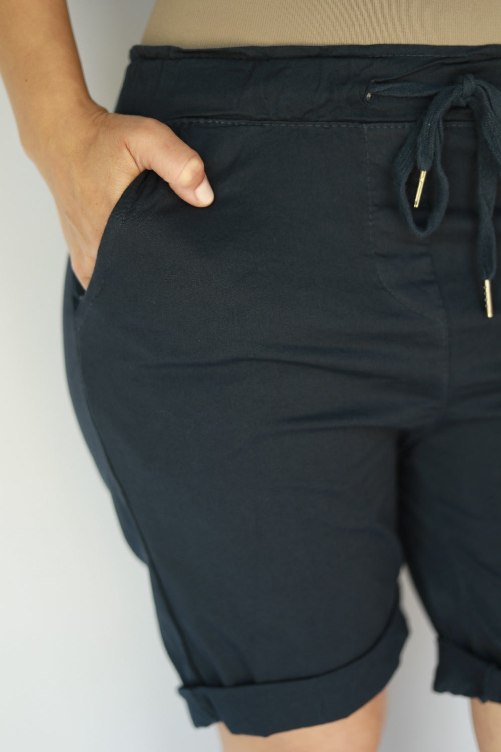 Rumi draw string short
