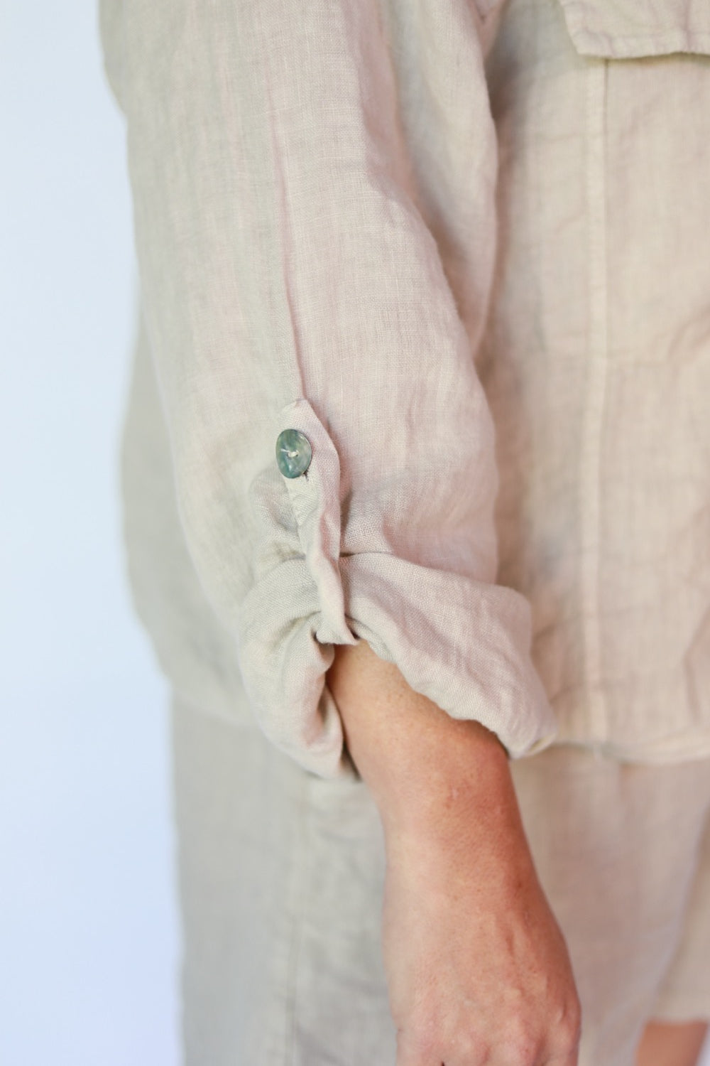 Poppy Beige linen shirt