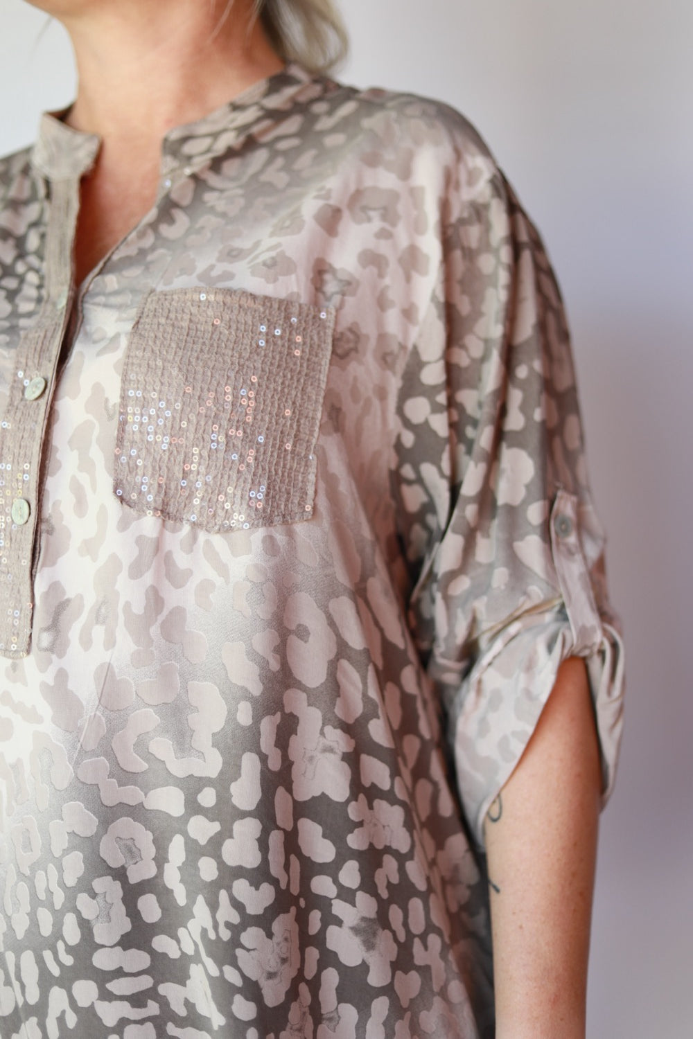 GWEN Italian Blouse