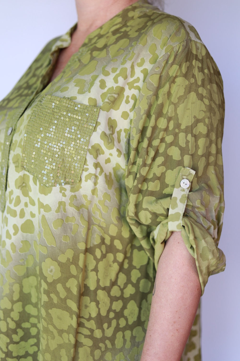GWEN Italian Blouse