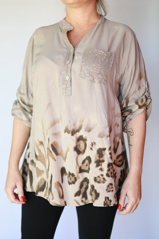 Oat animal shirt