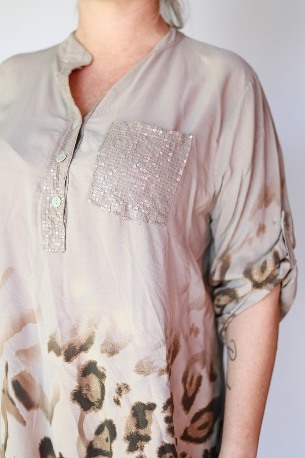 Oat animal shirt