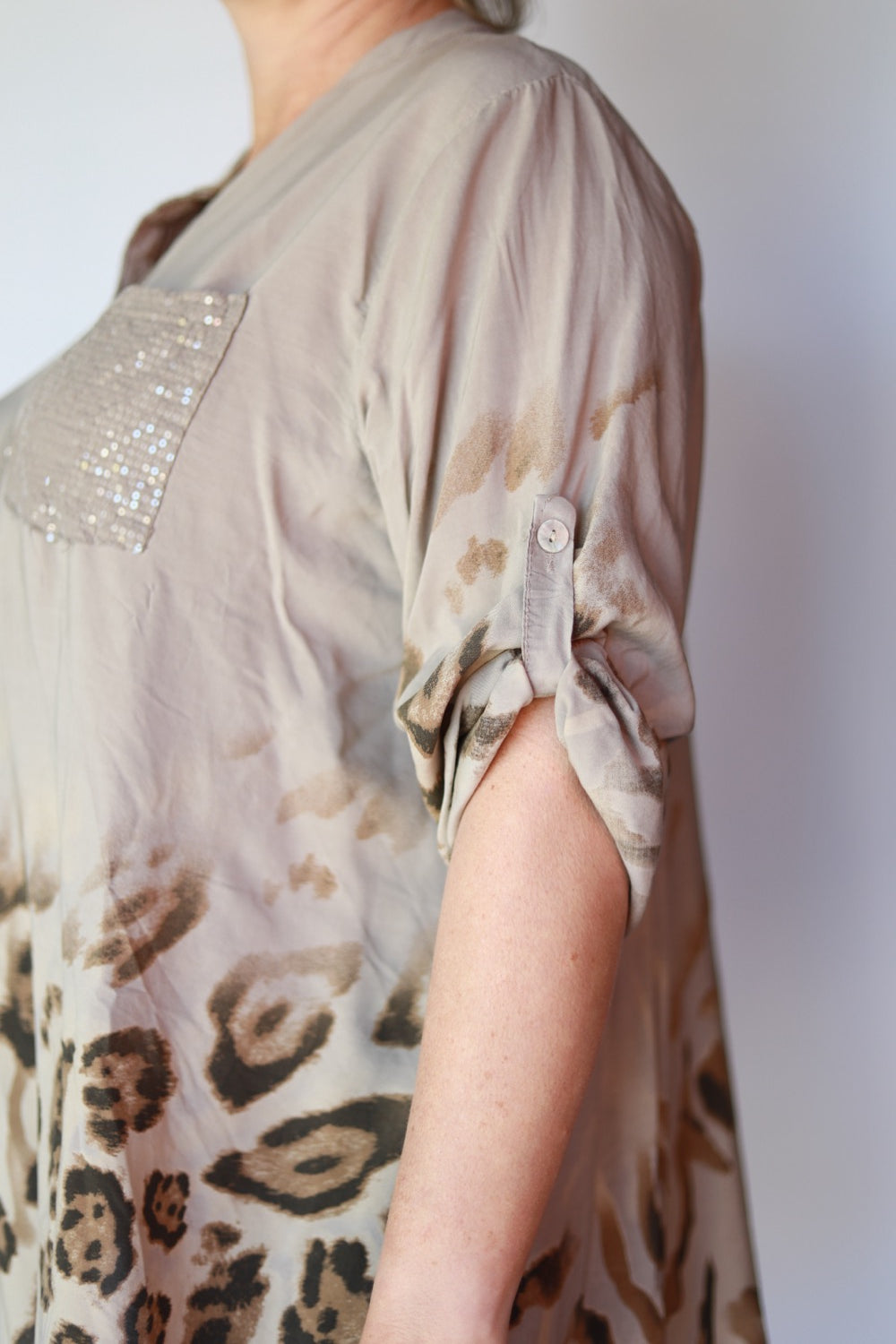 Oat animal shirt