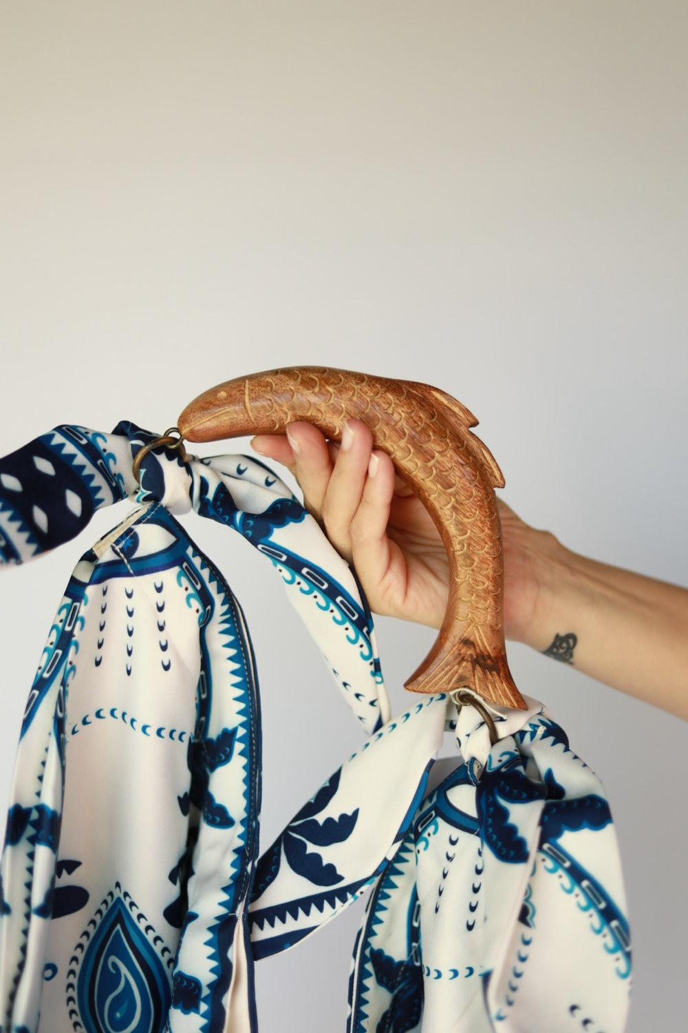 Cami palm tree detail bag