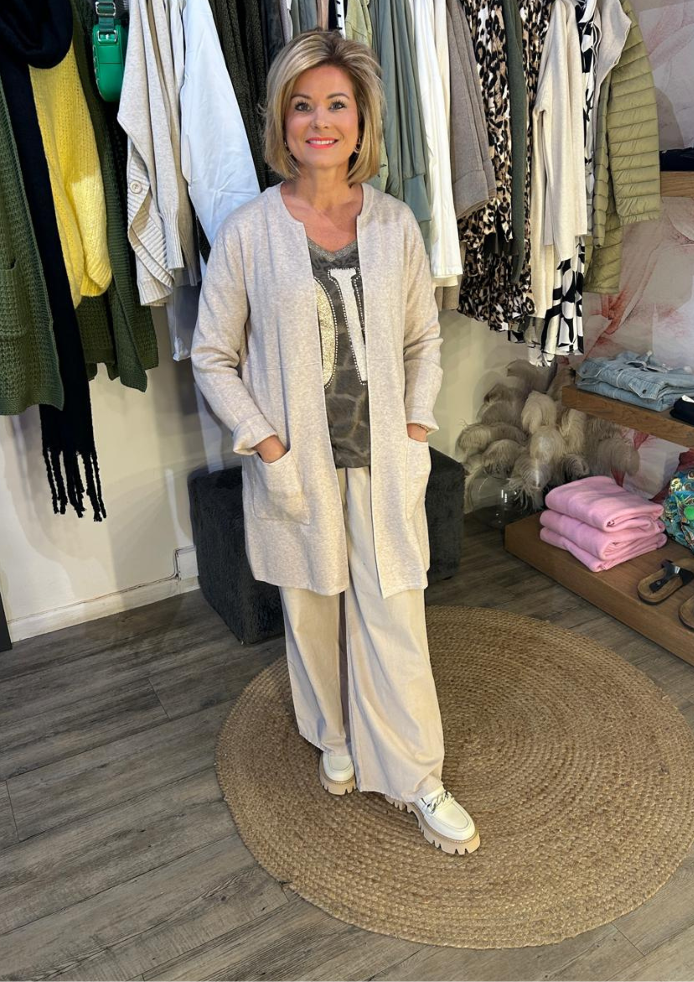 Cardi with pockets,love knit with corduroy pants
