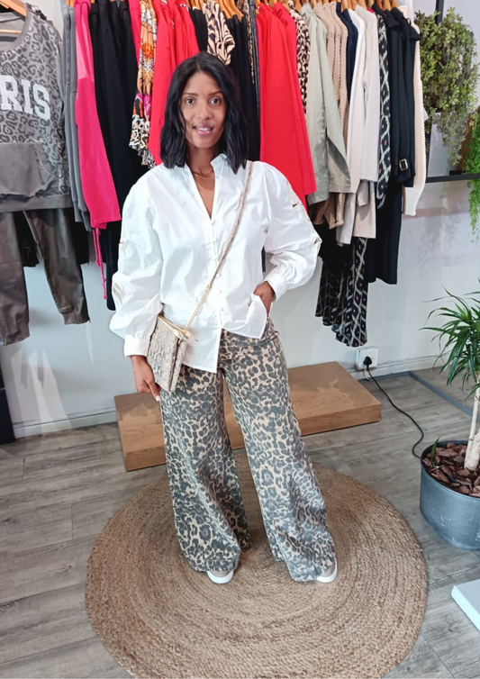 Chinese detail white shirt with leopard wide leg jeans